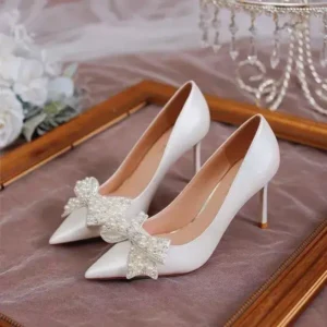 Sarastatic Women Fashion Sexy Pointed Satin Pearl Pointed Toe Shoes