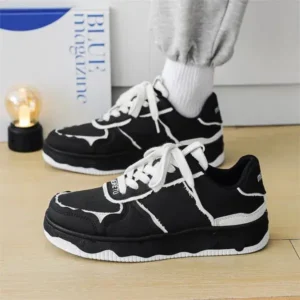 Sarastatic Men'S Fashion Black White Breathable Canvas Sneakers