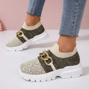 Sarastatic Women Fashion Color Block Metal Chain Thick-Soled Breathable Fly-Woven Sneakers