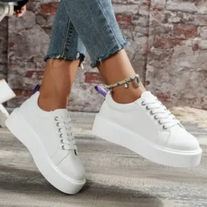 Sarastatic Women Fashion Solid Color Round-Toe Lace-Up Thick-Soled Sneakers