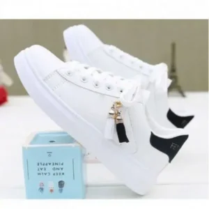 Sarastatic Women Fashion Flat Solid Color Lace-Up Sneakers