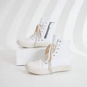 Sarastatic Women Fashionable Hip Hop White High Top Sneakers