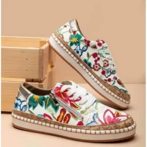 Sarastatic Women Fashion Color Matching Ethnic Style Printed Sneakers