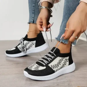 Sarastatic Women Fashion Color Block Mesh Platform Sneakers