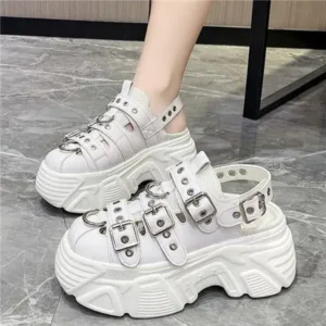 Sarastatic Women Fashion Platform Solid Color Sneakers