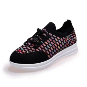 Sarastatic Women Fashion Low-Top Lace-Up Platform Color-Block Fly-Knit Sneakers